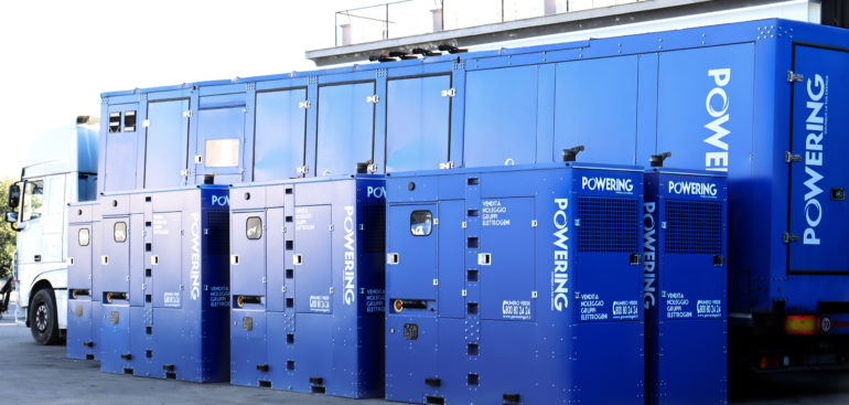 gruppi elettrogeni blu della powering italia